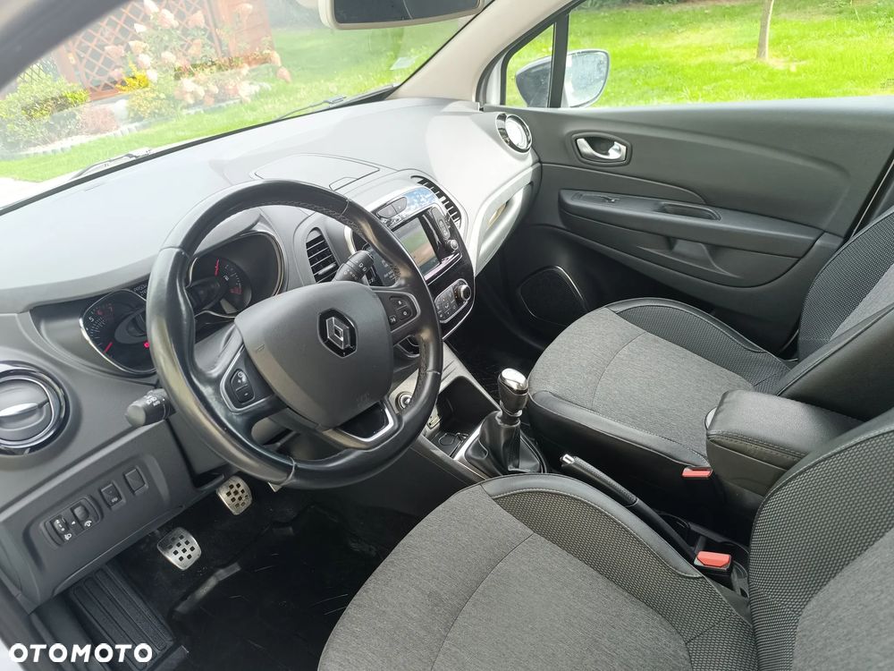 Renault Captur 1.3 Energy TCe Initiale Paris - 19