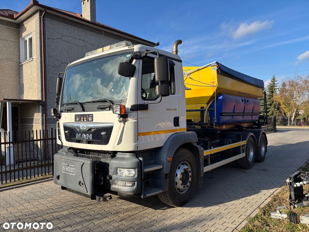MAN TGM 26.290 6X4BB PIASKARKA SOLARKA pług schmidt - 2