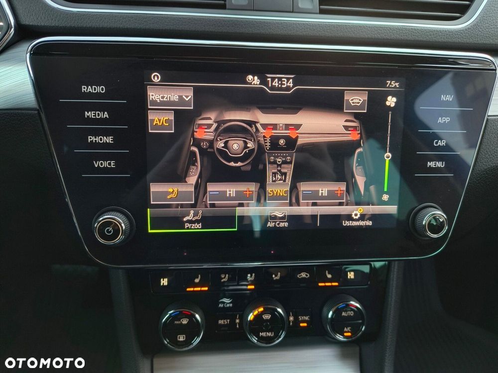 Skoda Superb 2.0 TDI SCR Ambition DSG - 31