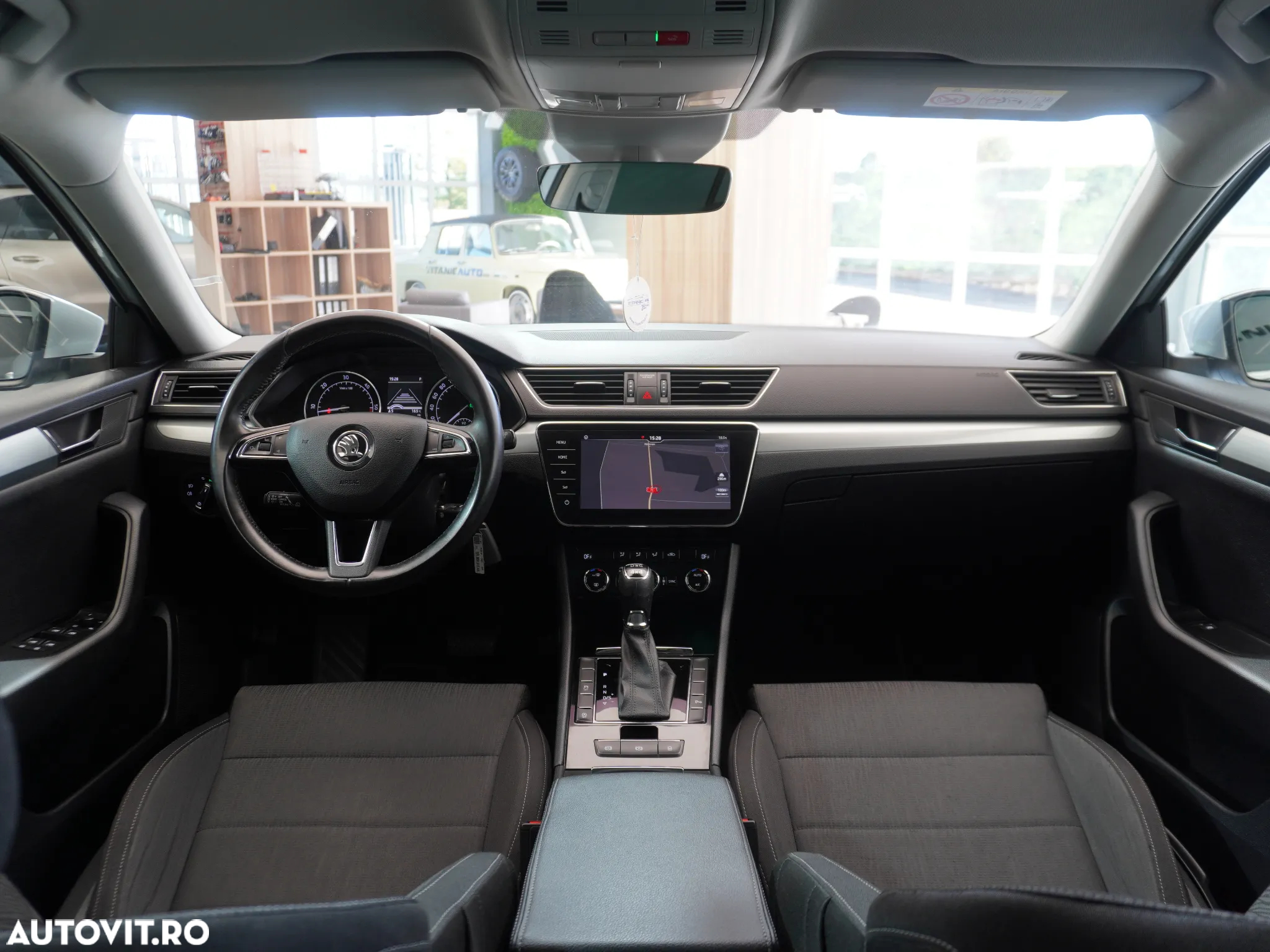 Skoda Superb 2.0 TDI 4X4 DSG Style - 10