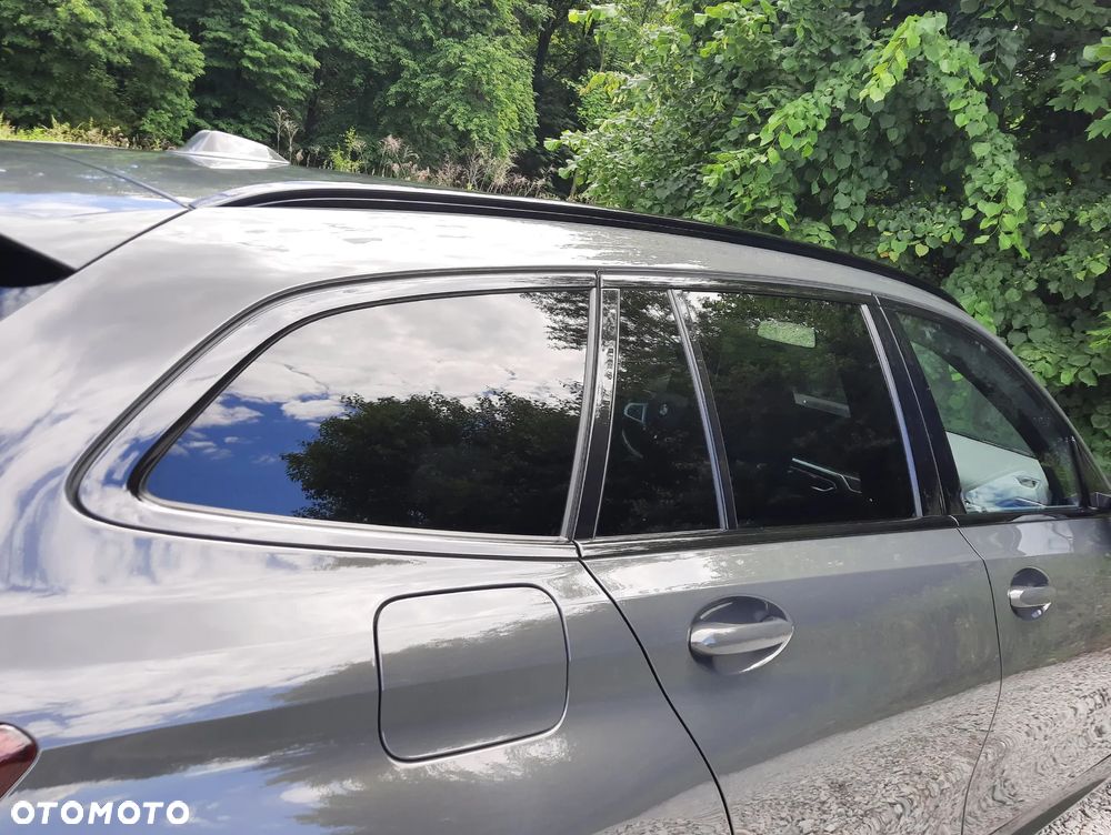 BMW Seria 3 320d xDrive M Sport sport - 15