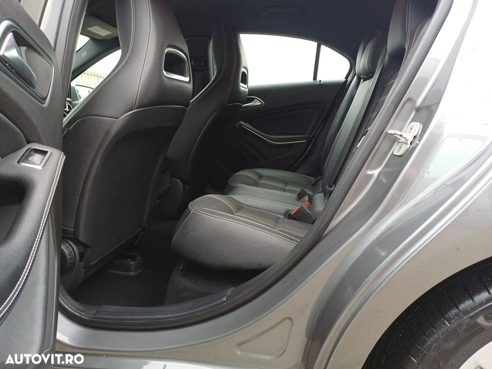 Mercedes-Benz A 180 d 7G-DCT Urban - 16