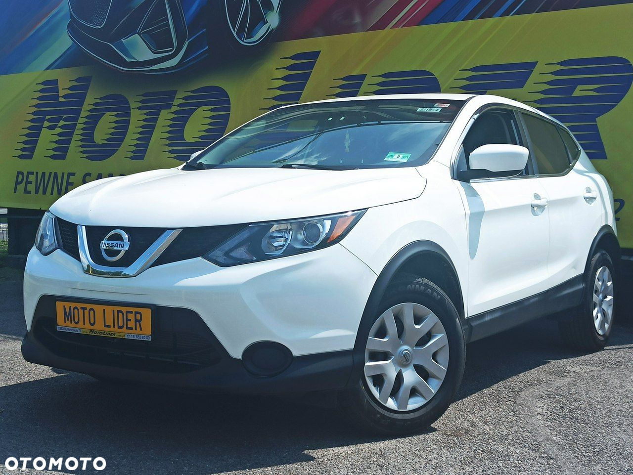 Nissan Rogue - 3
