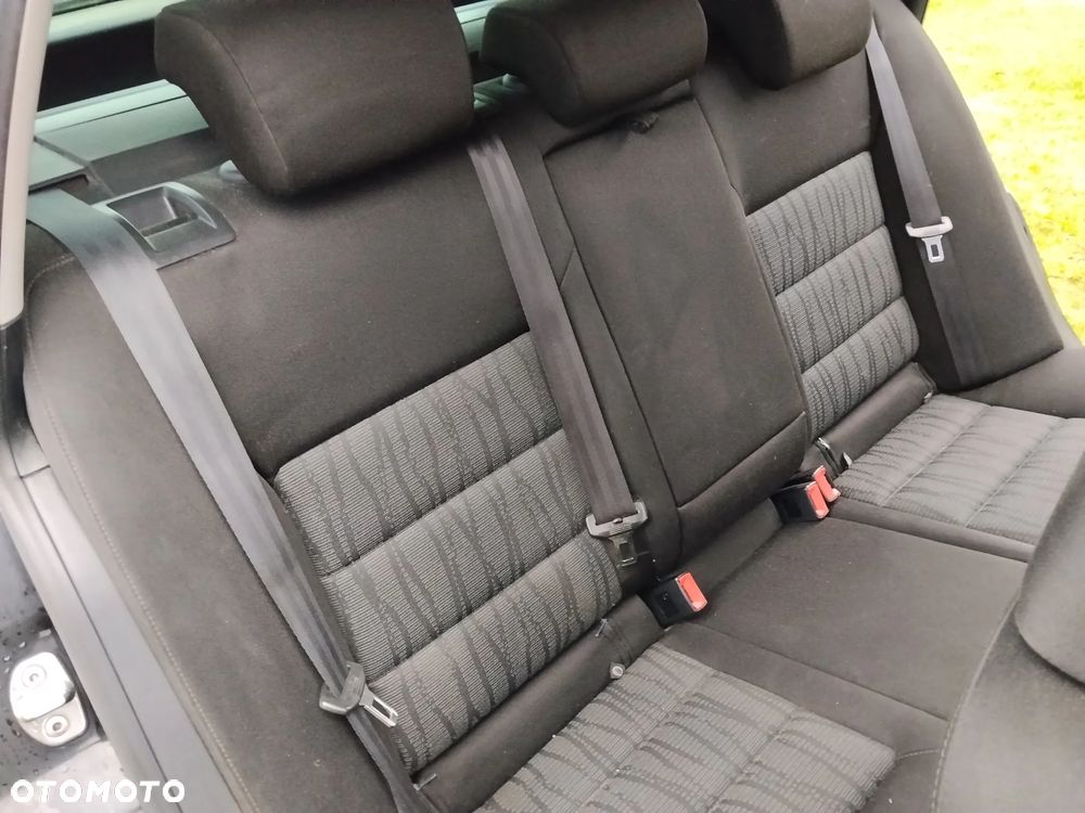 Skoda Octavia 2.0 TDI DPF Elegance - 19