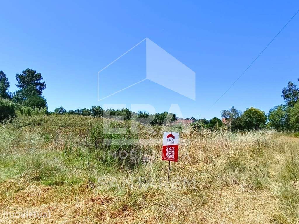 Terreno com 2299m2 no Vale de Santarém - Grande imagem: 3/6