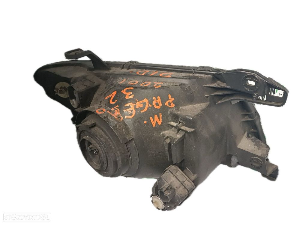Farol Esq Mitsubishi Pajero Ii (V3_W) - 2