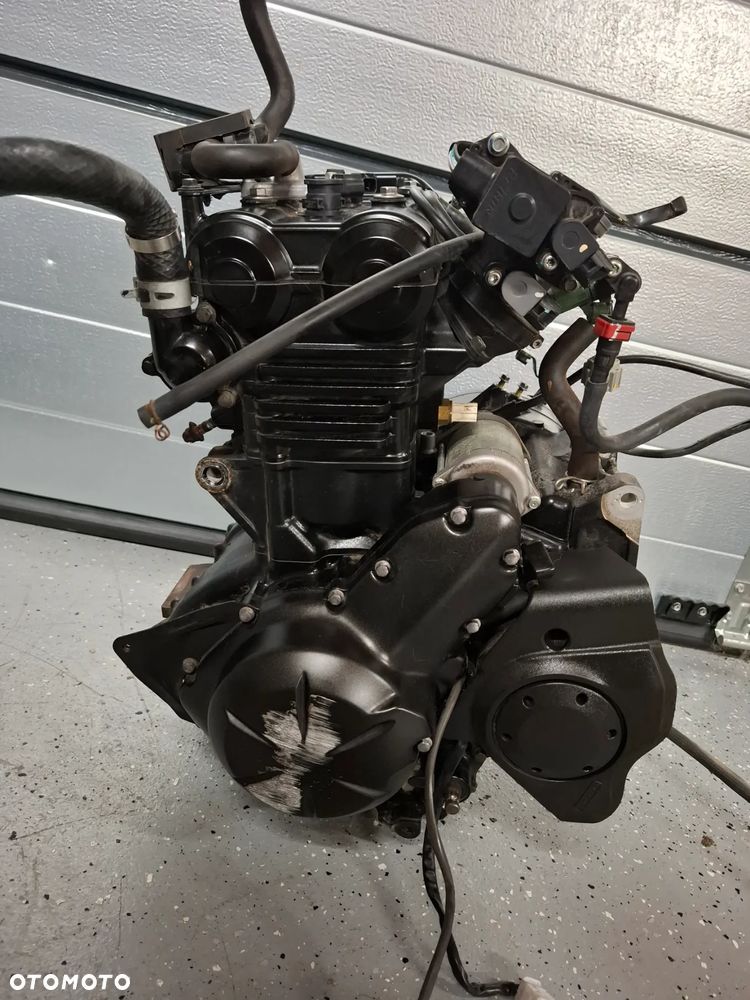 Kawasaki KLE 650 Versys silnik engine - 2