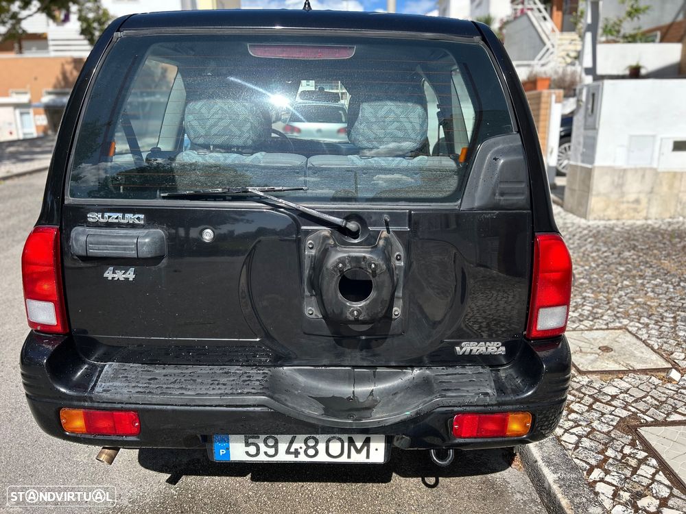 Suzuki Grand Vitara Metal Top 1.6 L - 17