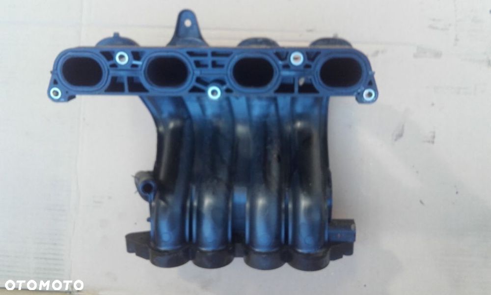 Nissan Note E11 1.4 16V kolektor ssacy - 2