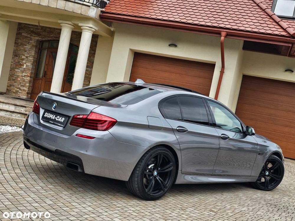 BMW Seria 5 M550d xDrive Sport-Aut - 18