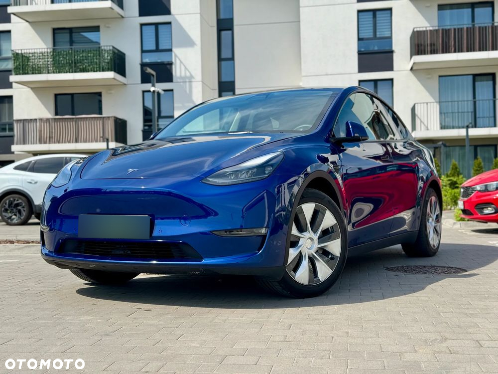 Tesla Y Model Long Range Dual Motor AWD - 3