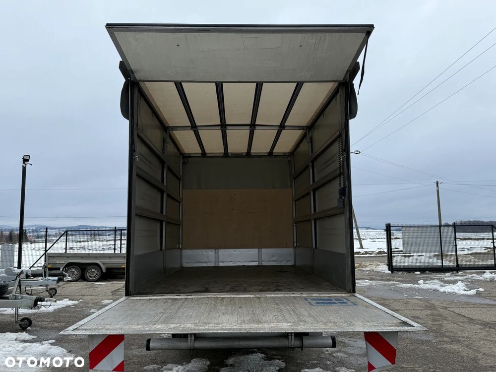Renault Master - 24