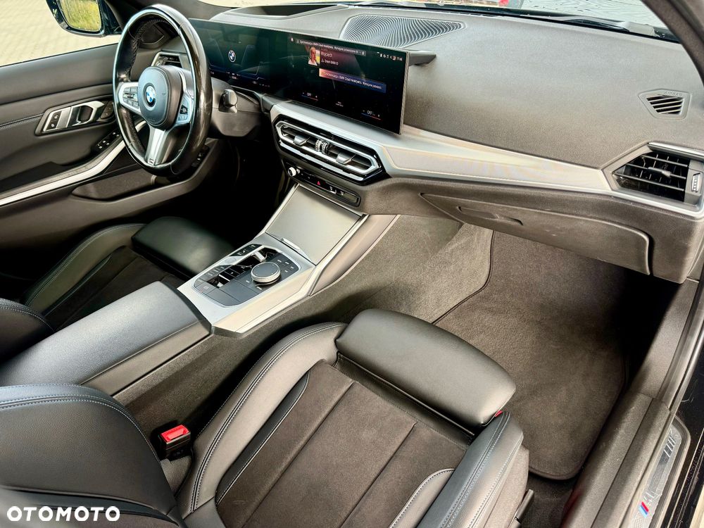 BMW Seria 3 320i M Sport - 11