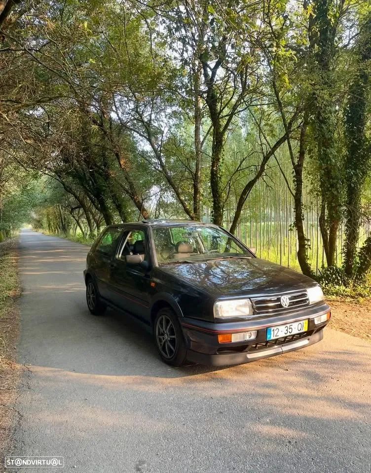 VW Golf 1.9 TDi GT Special - 2