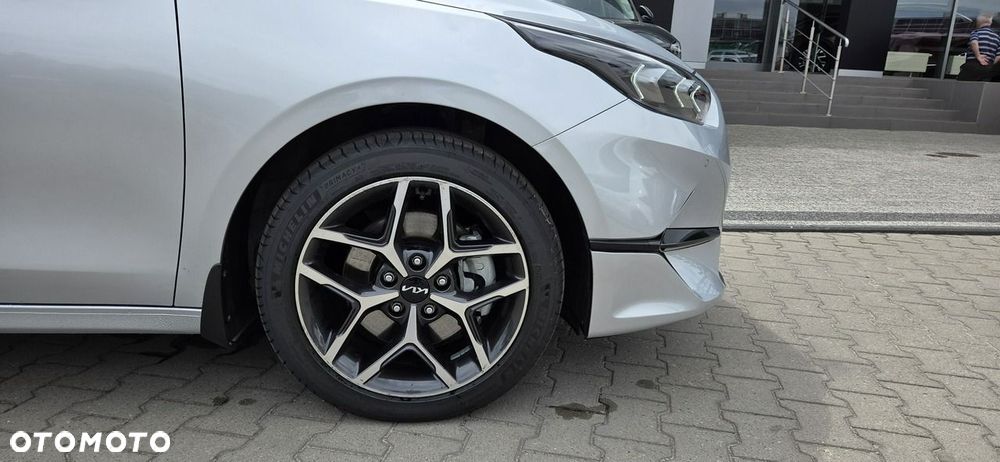 Kia Ceed 1.5 T-GDI L DCT - 16