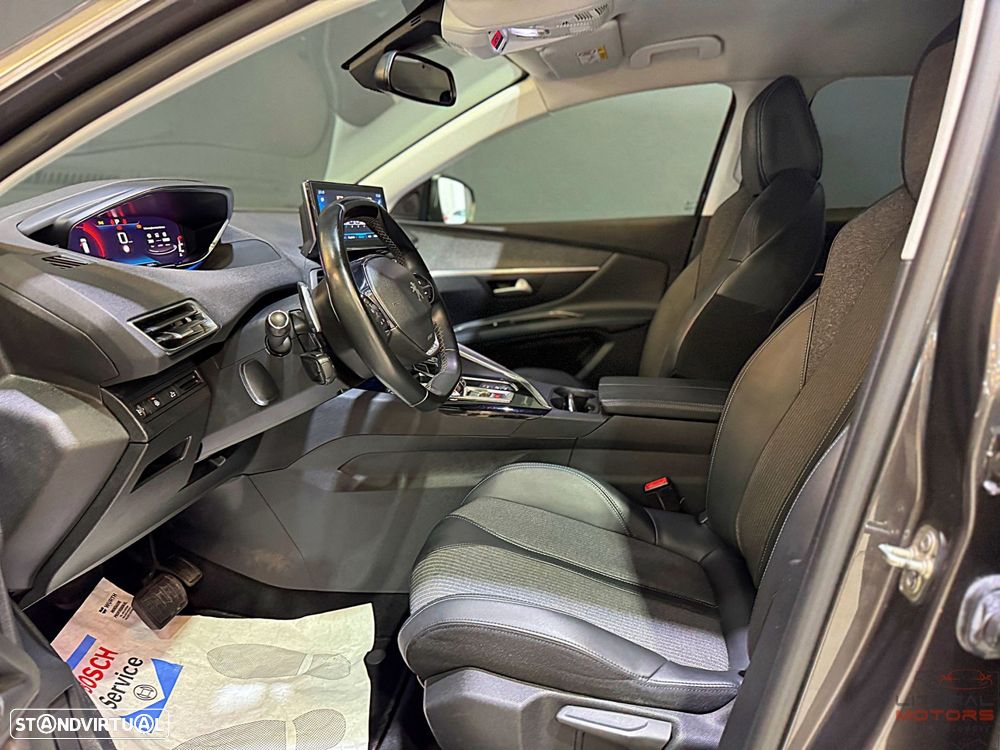Peugeot 3008 1.2 PureTech Allure Pack EAT8 - 16