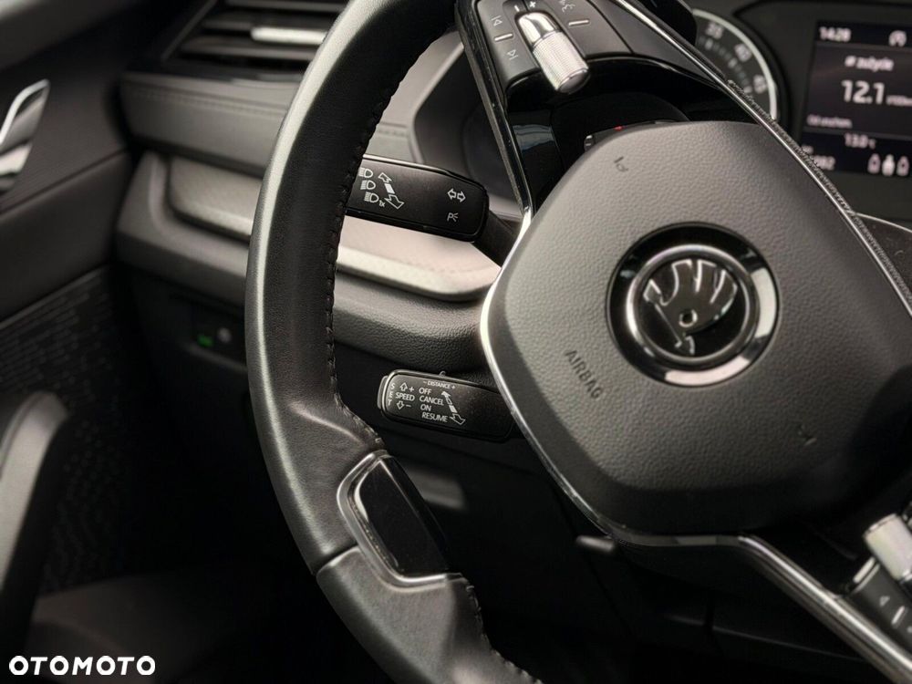 Skoda Octavia 2.0 TDI Ambition DSG - 29