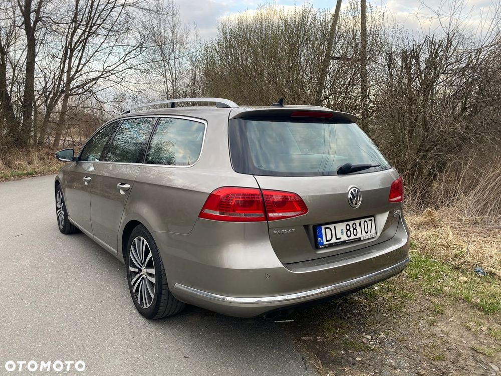 Volkswagen Passat 2.0 TDI Highline DSG - 7