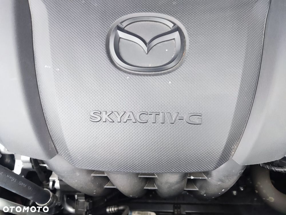 Mazda 3 e-SKYACTIV-G 122 M HYBRID EXCLUSIVE-LINE - 25