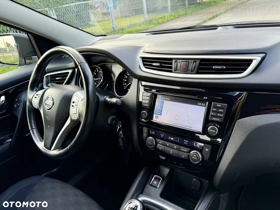 Nissan Qashqai 1.2 DIG-T Tekna - 31