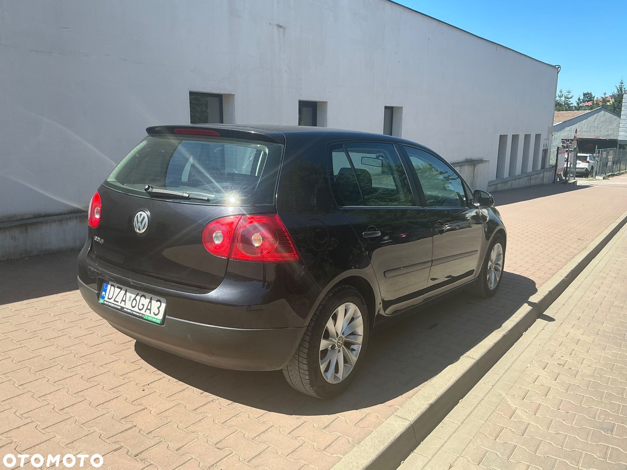 Volkswagen Golf V 1.4 Comfortline - 1