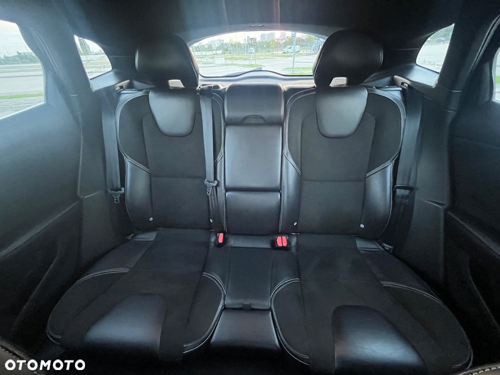 Volvo V40 D2 Drive-E Inscription - 13