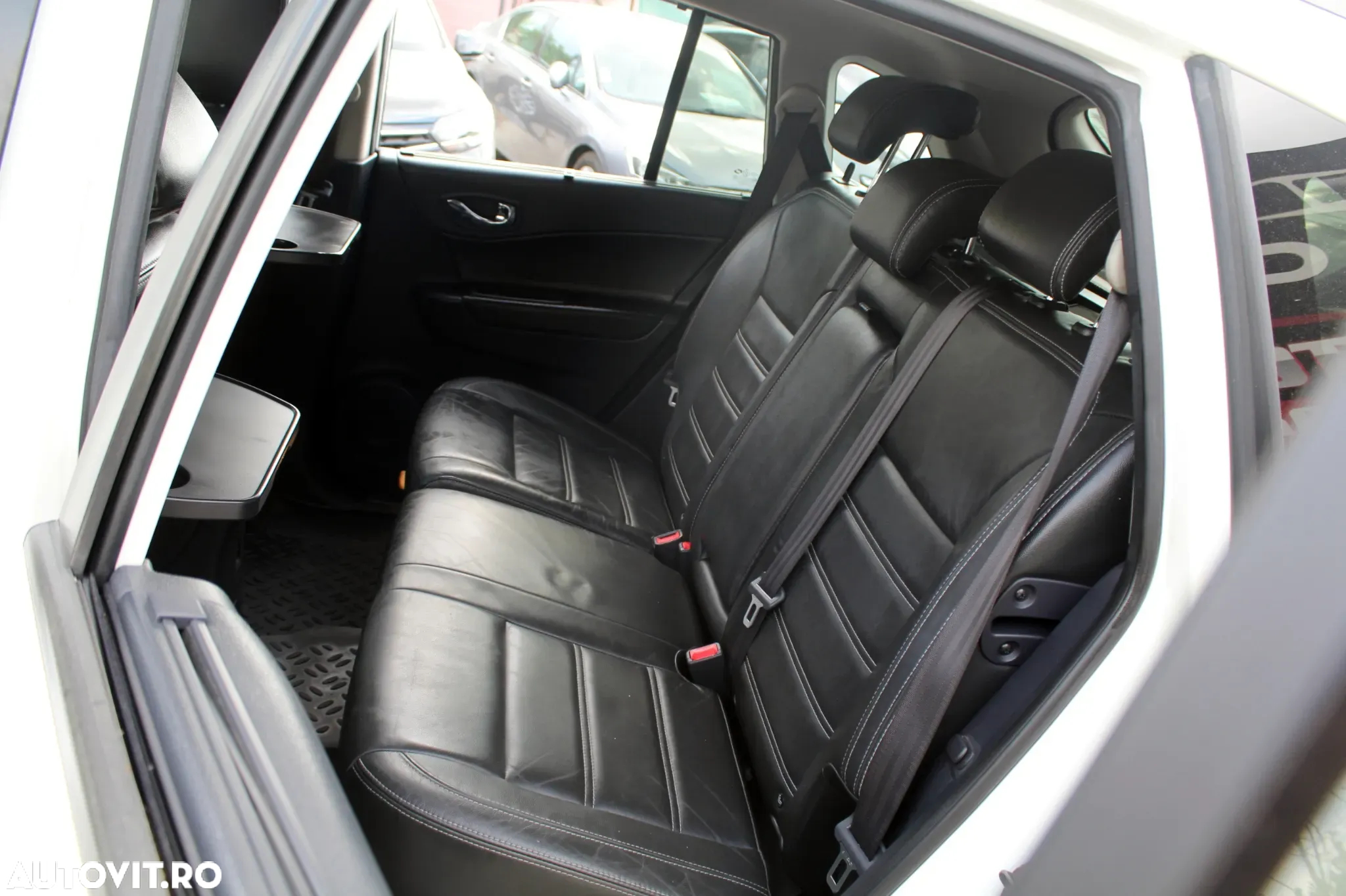 Renault Koleos - 11