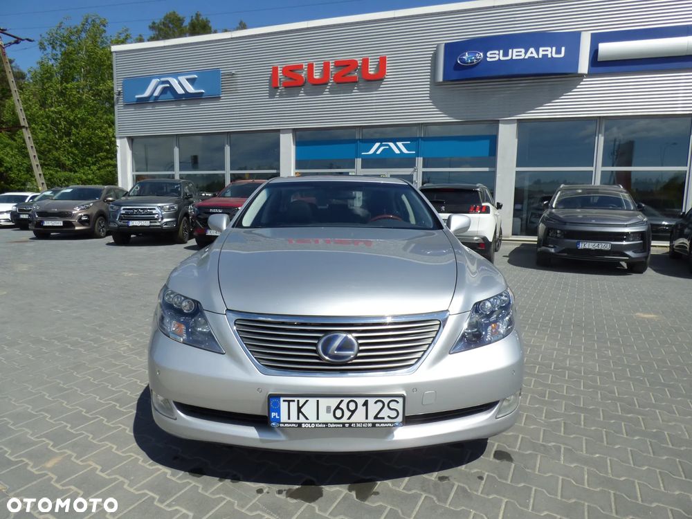 Lexus LS 600h L Superior - 2
