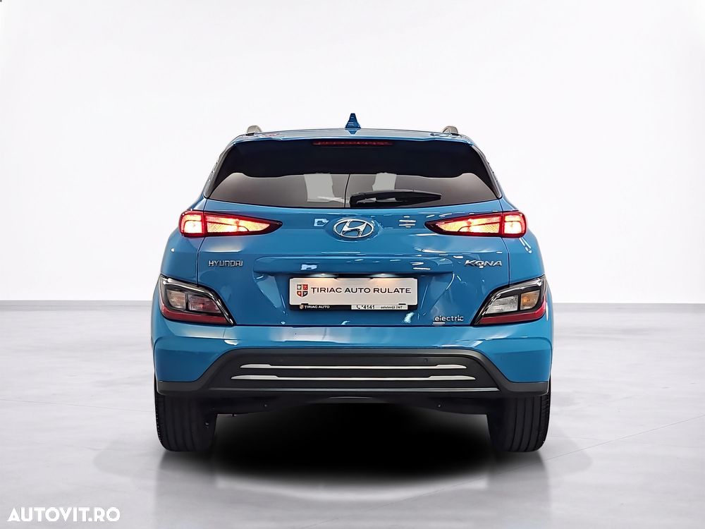 Hyundai KONA - 5