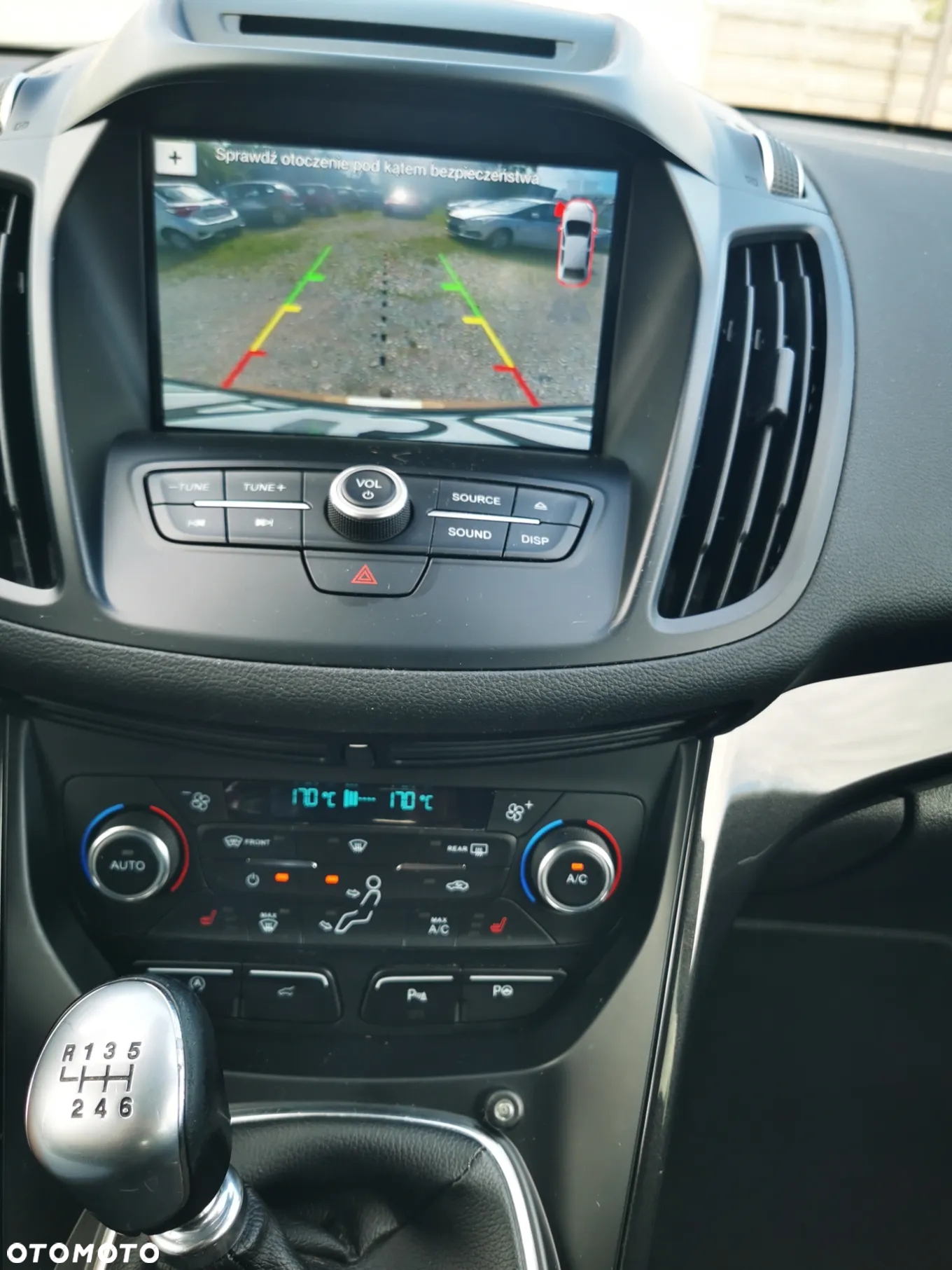 Ford Kuga 2.0 TDCi 4x4 ST-Line - 10