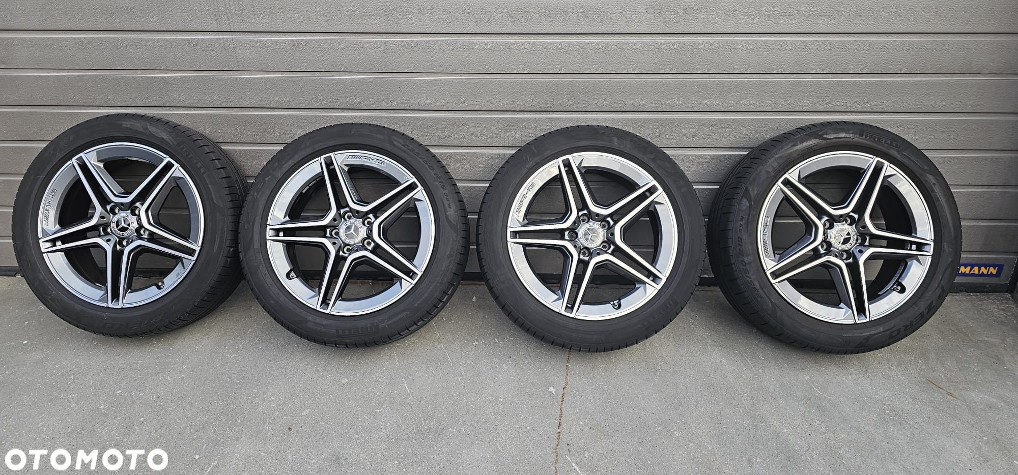 MERCEDES GLB X247 KOŁA AMG 19 235/50/19 PIRELLI P ZERO 2022 - 1