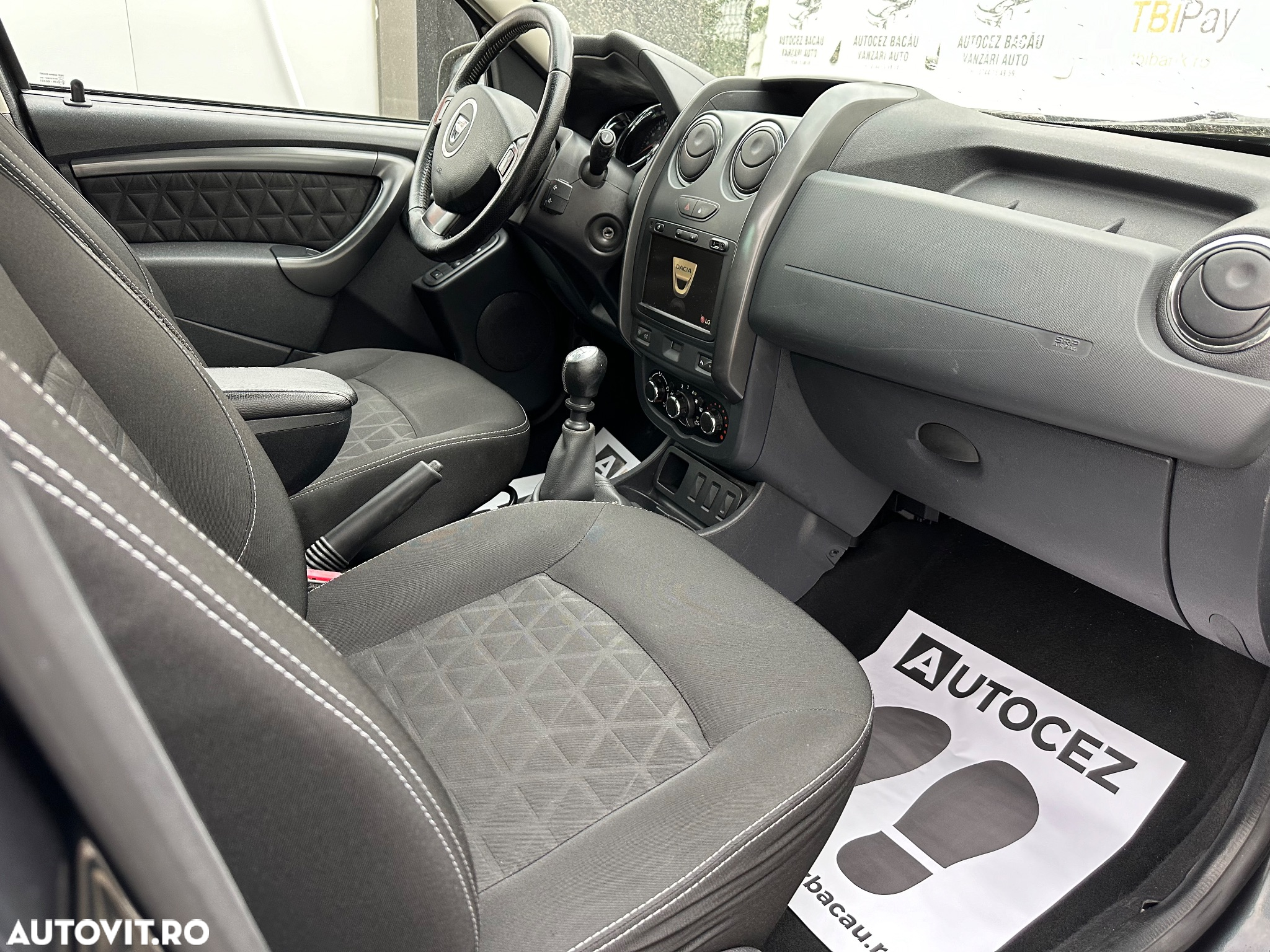 Dacia Duster 1.5 dCi 4x2 Laureate - 17