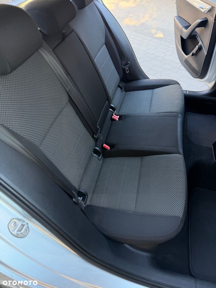 Skoda Octavia 1.6 TDI (Green tec) 4x4 Ambition - 10