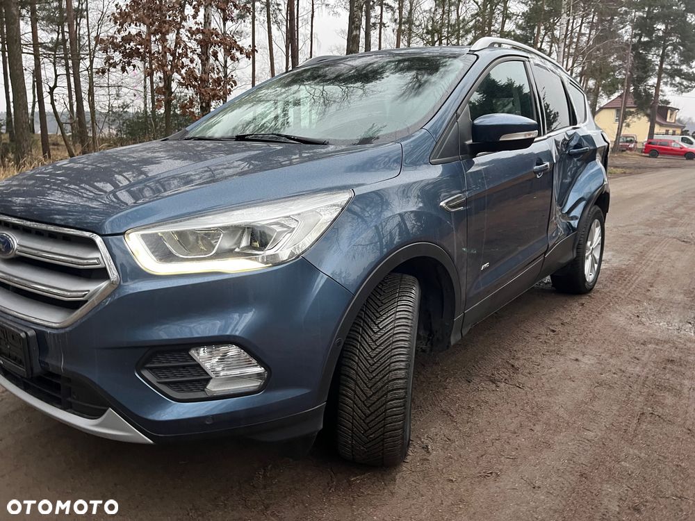 Ford Kuga 1.5 EcoBoost 4x4 Black & Silver - 1