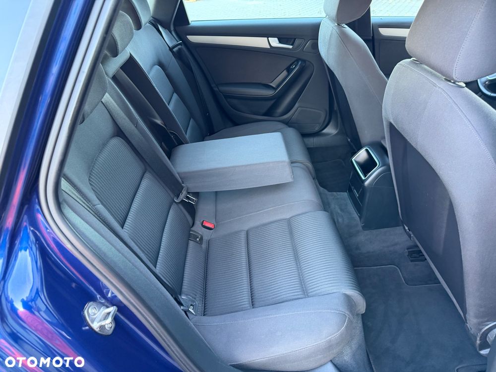Audi A4 Avant 2.0 TDI DPF multitronic Ambiente - 20