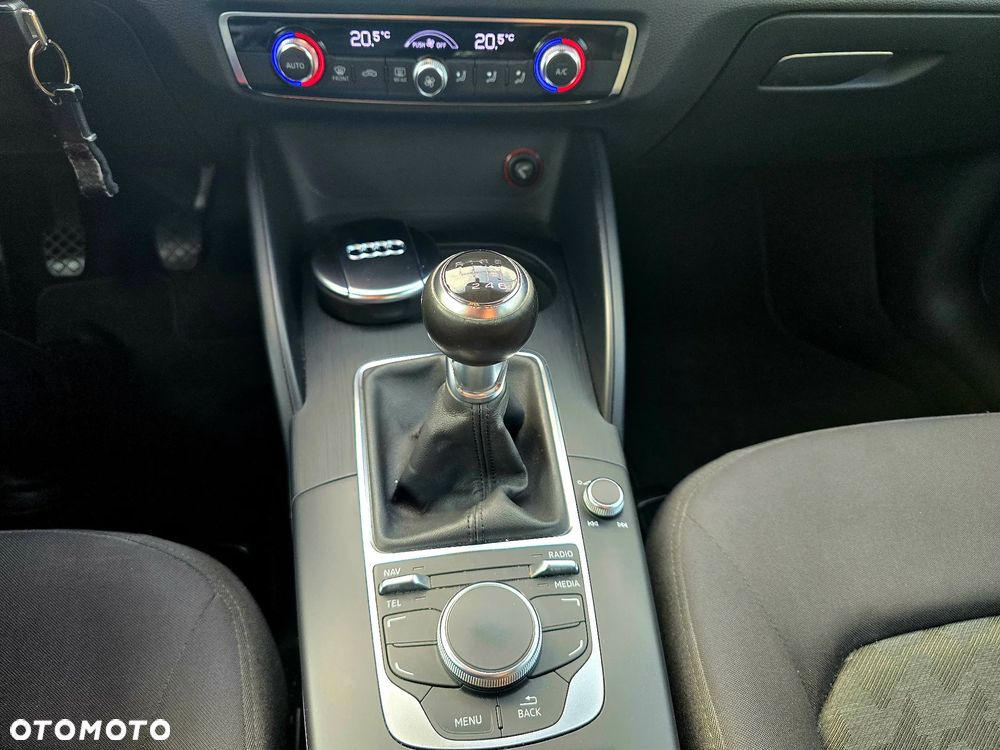 Audi A3 Sportback 1.4 TFSI Attraction - 18