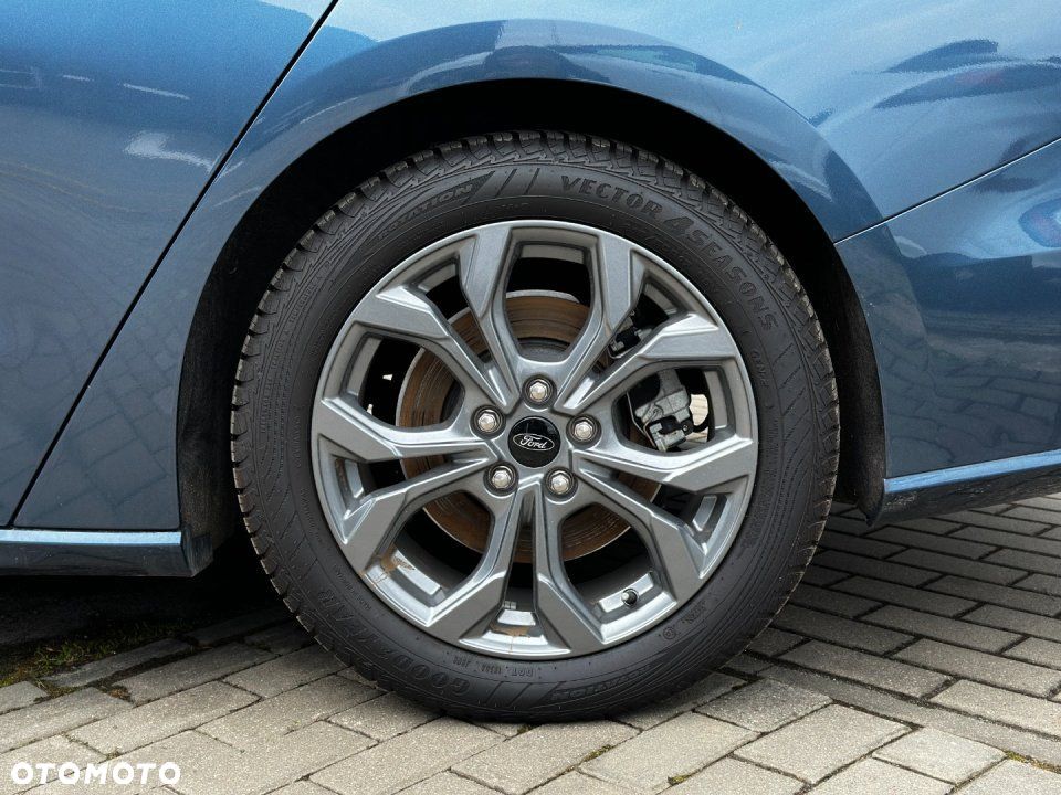 Ford Focus - 24
