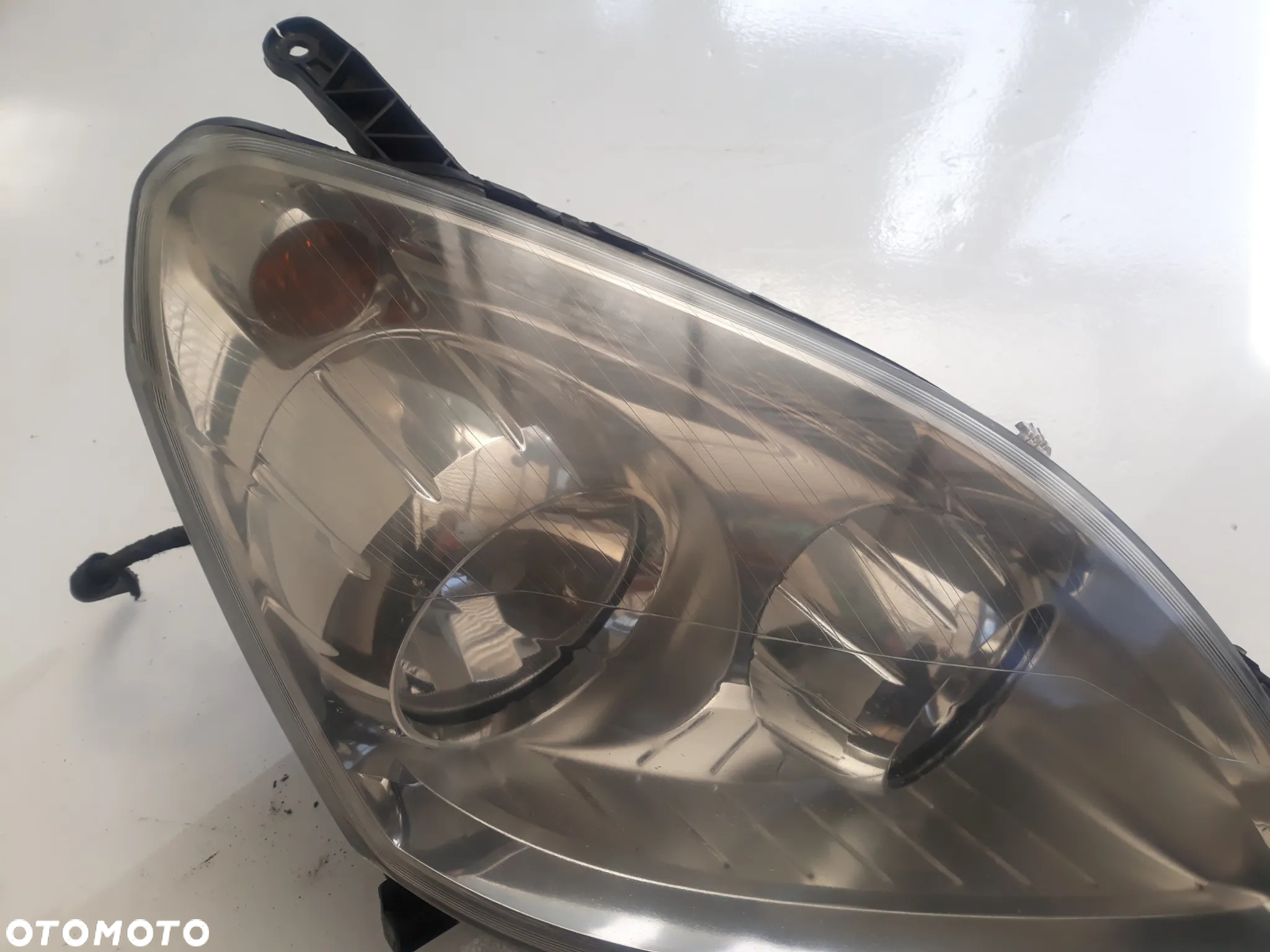 LAMPA PRAWY PRZÓD OPEL ZAFIRA B 2008r LIFT 13260845 - 3