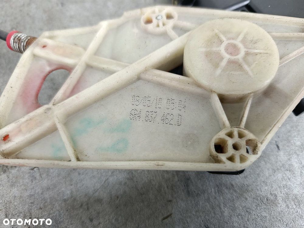 PODNOŚNIK SZYBY PRAWY PRZÓD VW POLO V 6R 6R0959802T 6R4837462D   BOSCH - 11