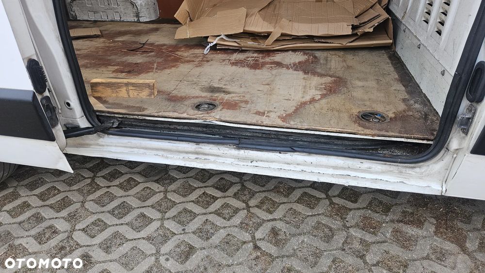 Renault Master III - 20