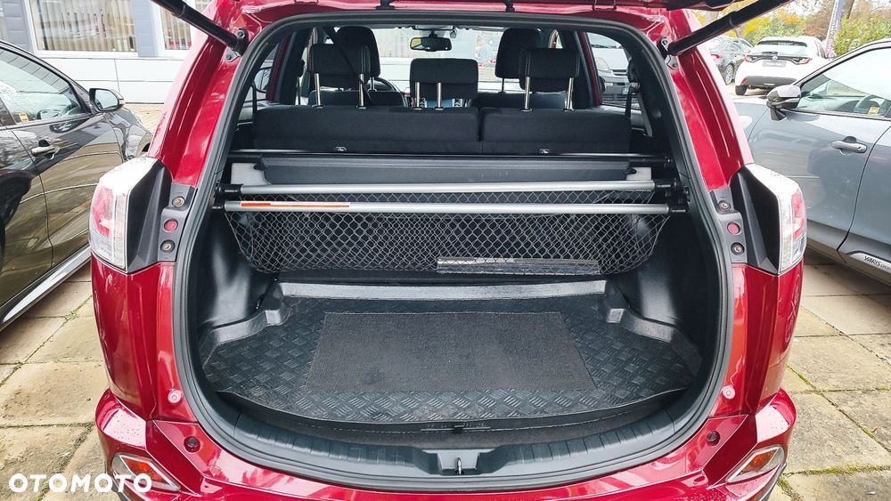 Toyota RAV4 Hybrid Premium 4x2 - 15