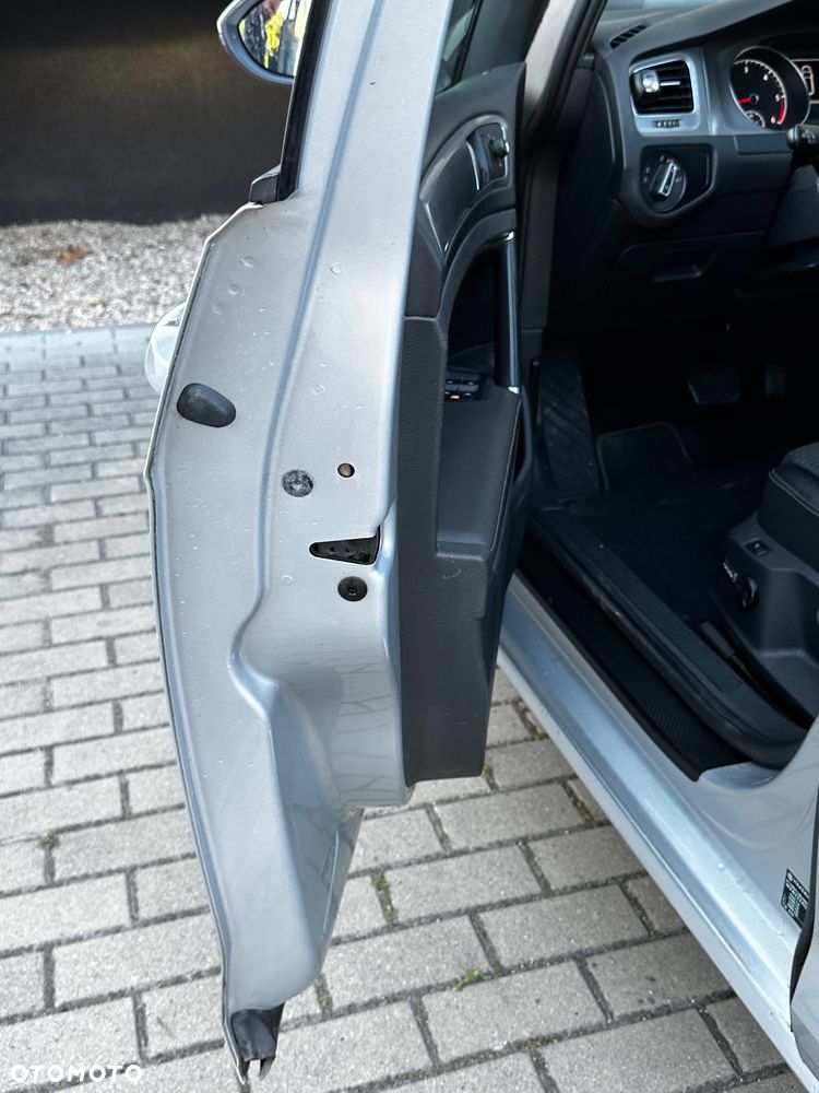 Volkswagen Golf 1.6 TDI BlueMot Comfortline DSG - 33