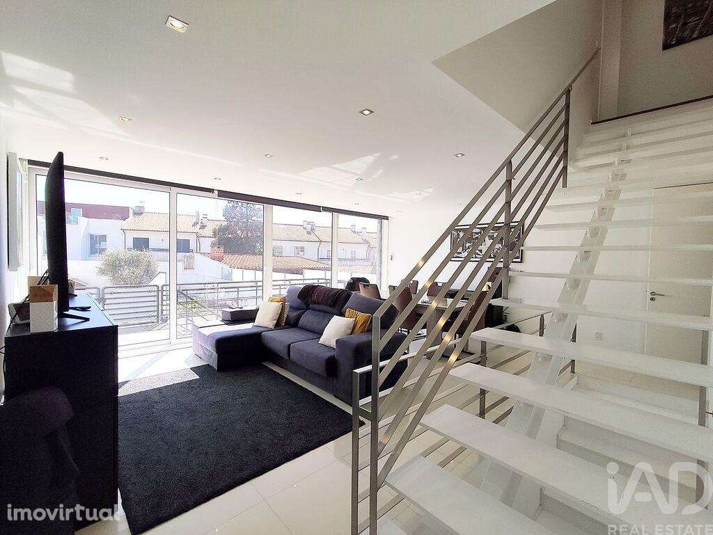 Moradia geminada T3 em Perafita, Lavra e Santa Cruz do Bispo de 154 m2 - Grande imagem: 4/38