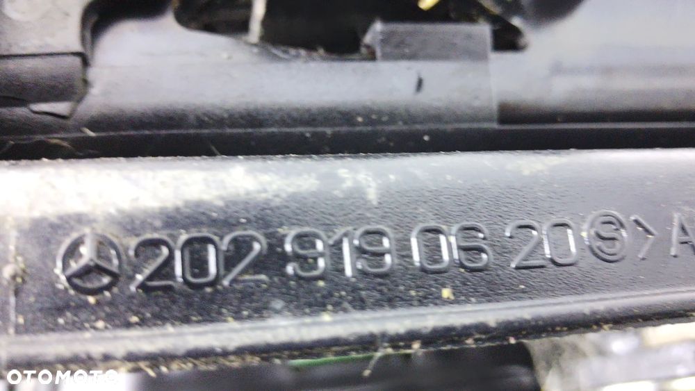 Mercedes W210 Sedan Fotele Siedzenia Kanapa - 10