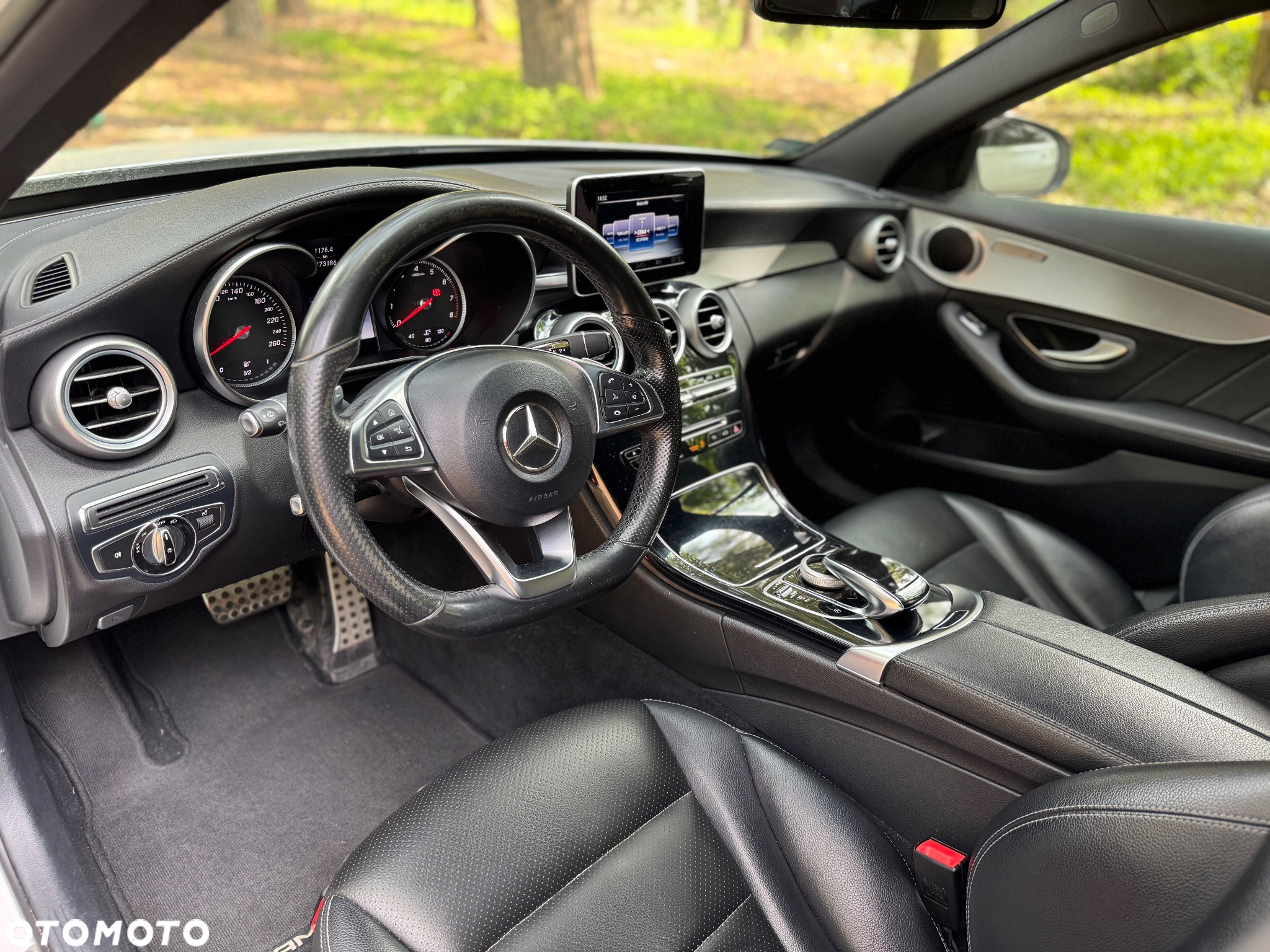 Mercedes-Benz Klasa C 200 7G-TRONIC - 9