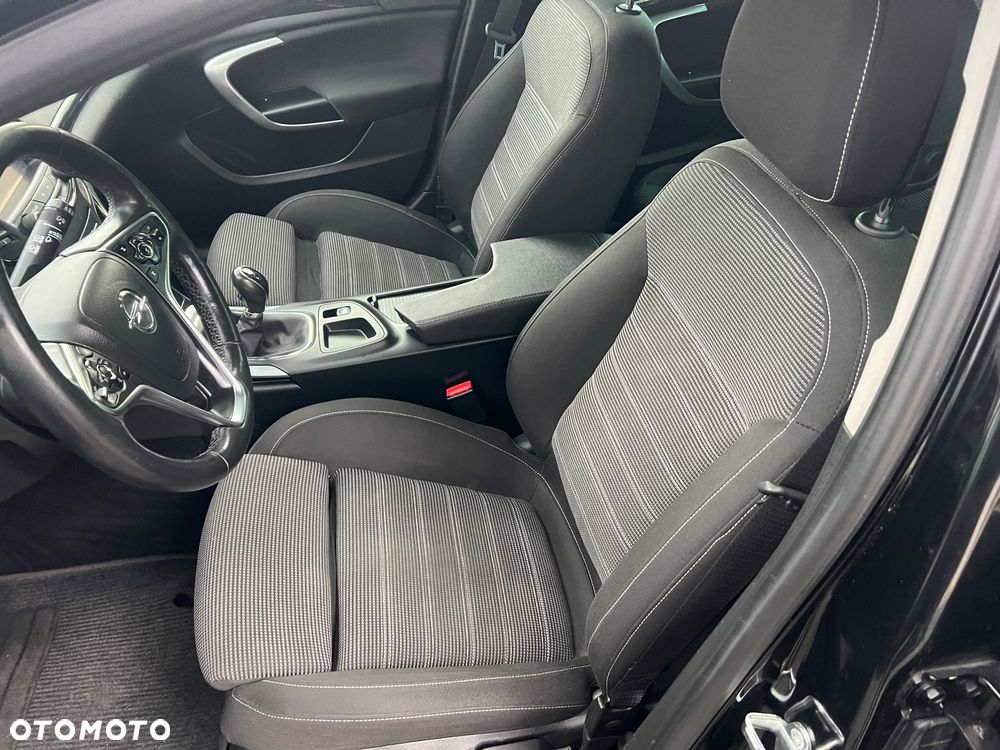 Opel Insignia - 13