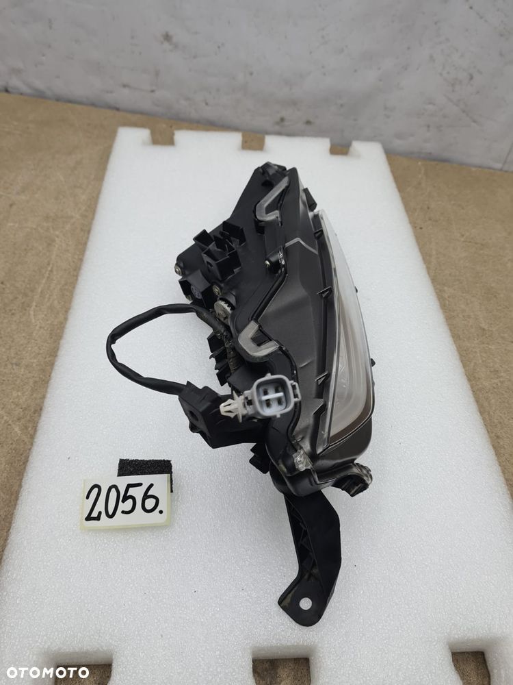 Lexus RX IV LIFT od19r halogen prawy Led DRL - 9