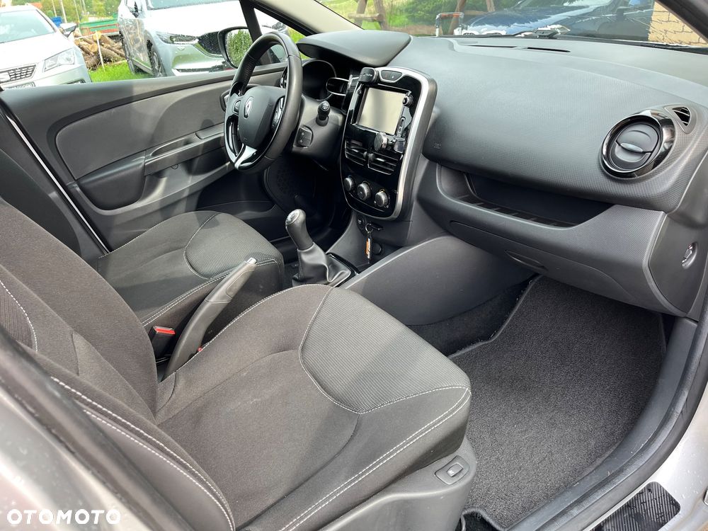 Renault Clio - 5