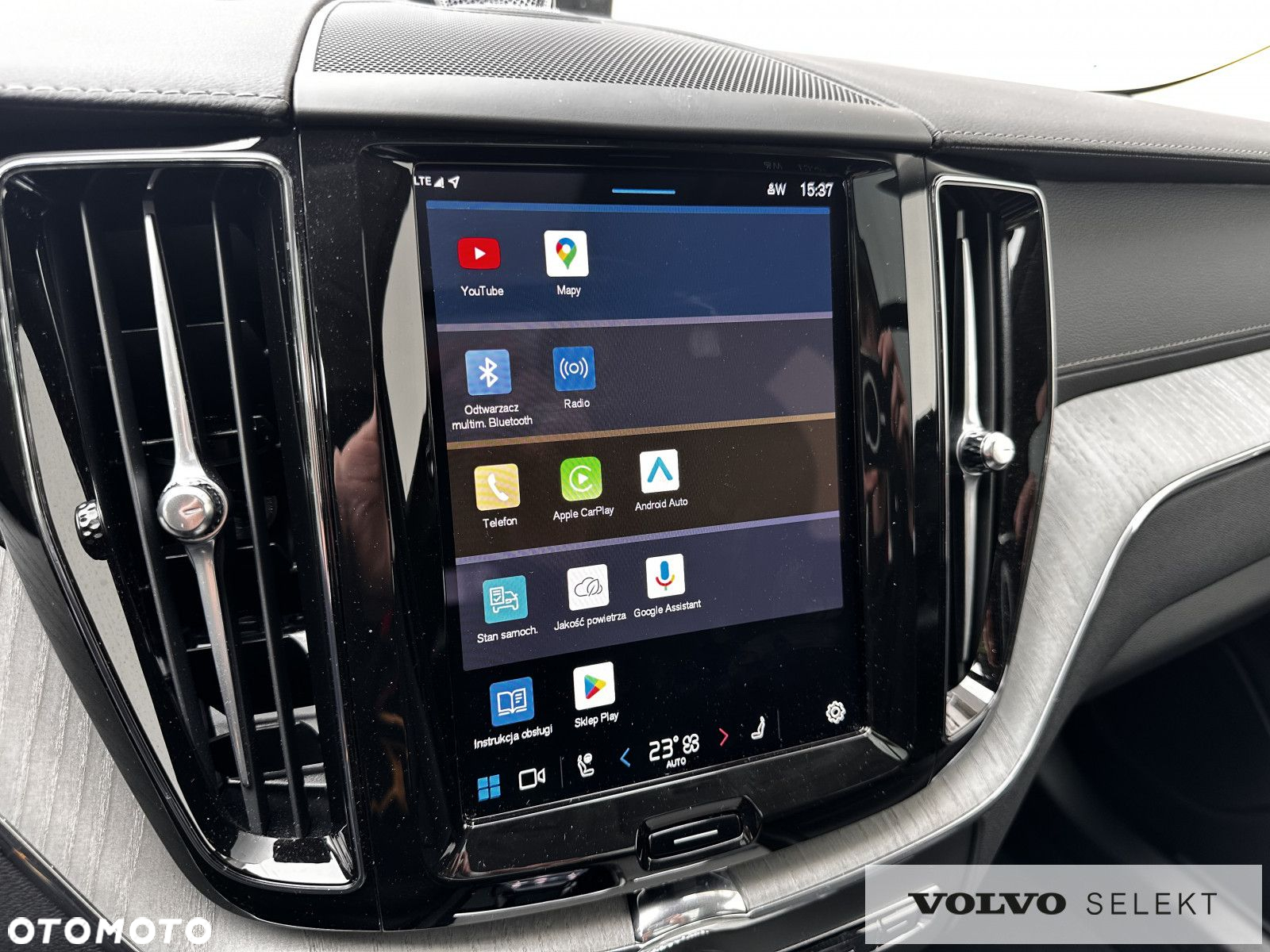 Volvo XC 60 - 30