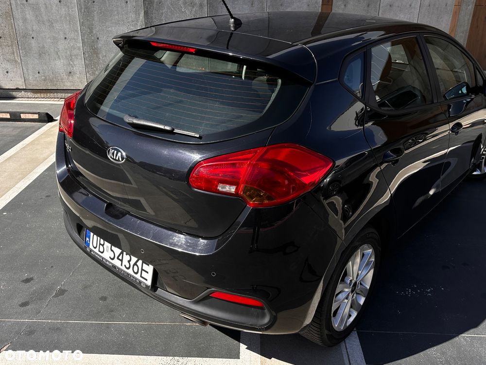 Kia Ceed 1.4 CVVT Dream Team Edition - 12
